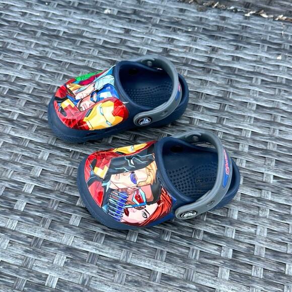 Crocs Marvel Avengers Kids‎ Clogs Size 6 Toddler - Picture 5 of 11